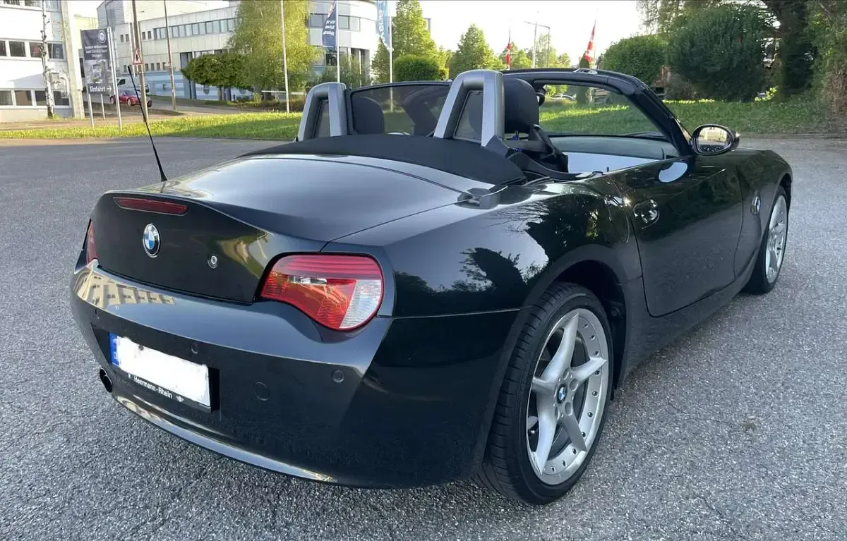 Gebraucht BMW Z4 177 PS (130 kW) 2007 Schwarz Cabrio