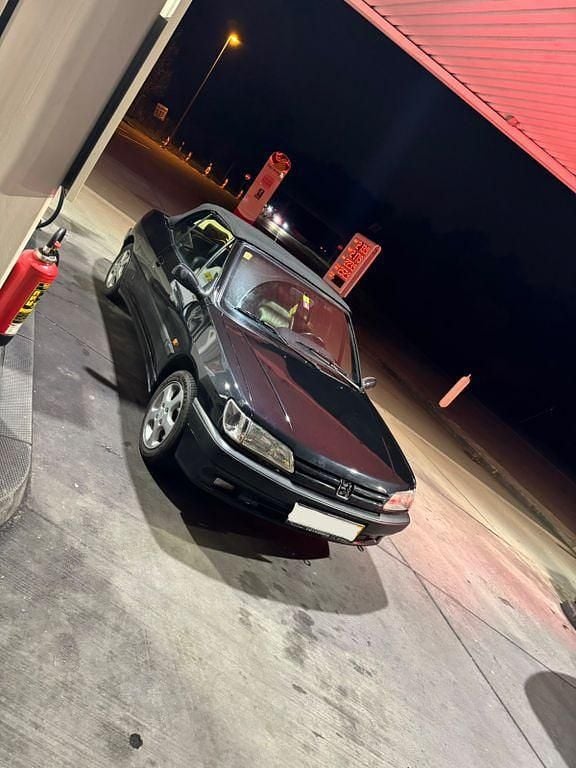 Gebraucht Peugeot 306 Cabriolet 121 PS (88 kW) 1995 Schwarz Cabrio