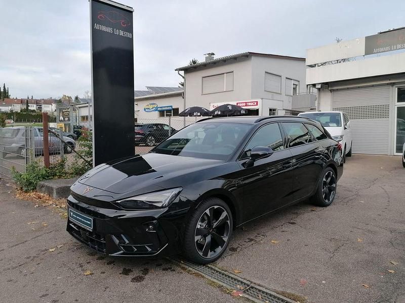 Neu Cupra Leon 150 PS (110 kW) 2025 Schwarz Limousine