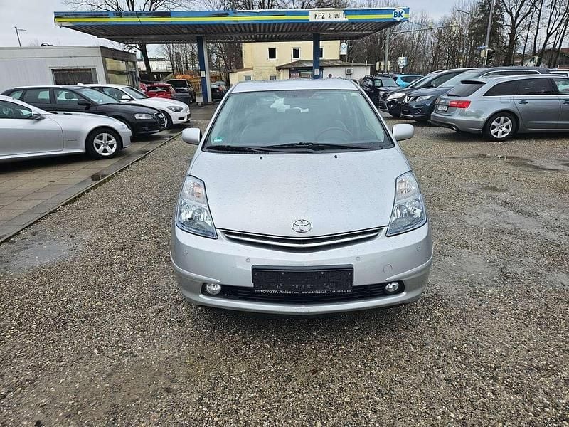 Gebraucht Toyota Prius Sol 77 PS (56 kW) 2009 Silver metallic Kleinwagen