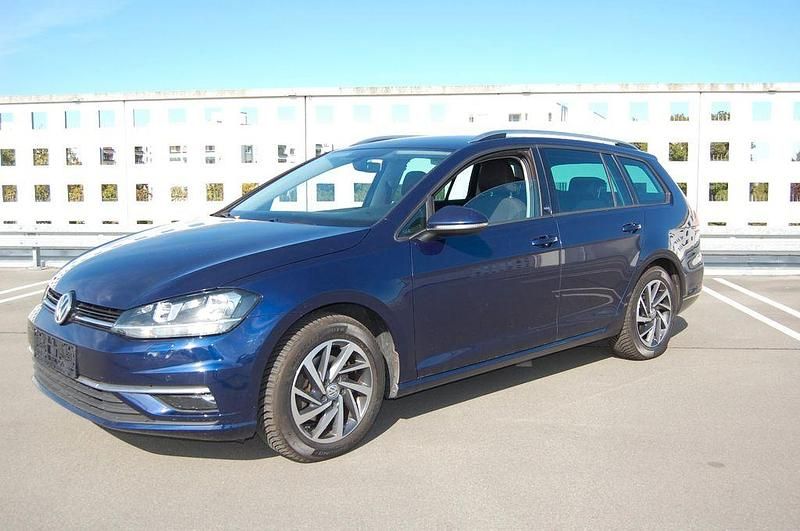 Atlantic blue metallic Gebraucht 2017 VW Golf VII Sound Kombi | 13.899 € (Guter Preis) - Bild 1/4
