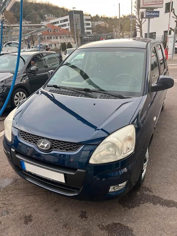 Gebraucht Hyundai Matrix 120 PS (88 kW) 2009 Blau Van / Kleinbus