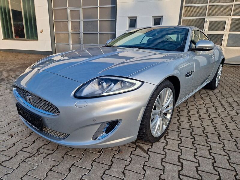 Silber Gebraucht 2012 Jaguar XK Coupé | 34.000 € (Fairer Preis) - Bild 1/4
