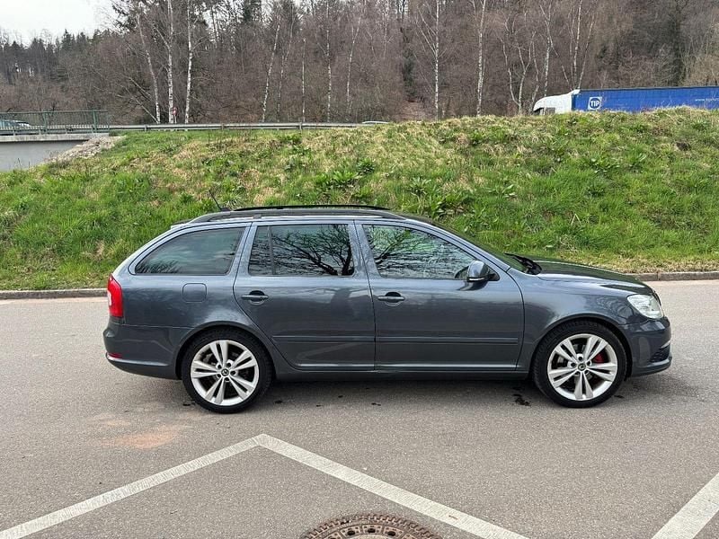 Second-hand Skoda Octavia RS 200 CP (147 kW) 2011 Gri Break