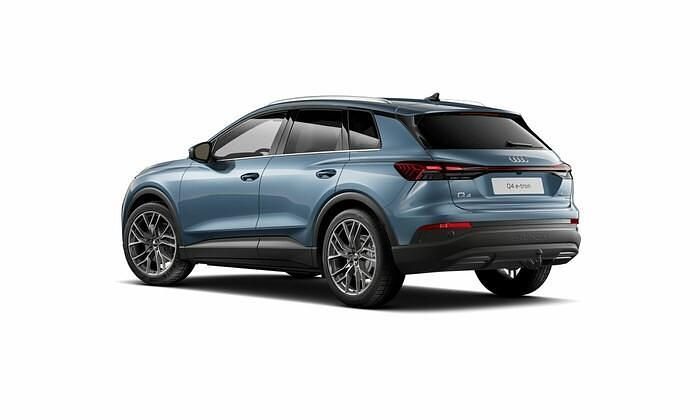 Gebraucht Audi Q4 e-tron Ambiente 210 kW (286 PS) 2025 Geysirblau SUV