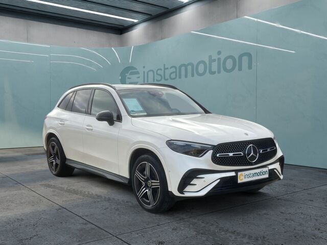 Weiß Gebraucht 2023 Mercedes GLC300 AMG SUV | 67.340 € (Etwas zu teuer) - Bild 1/2