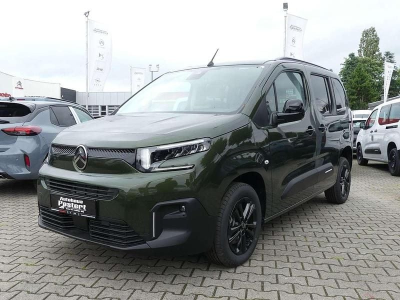 Gebraucht Citroën Berlingo 131 PS (96 kW) 2025 Grün Van / Kleinbus