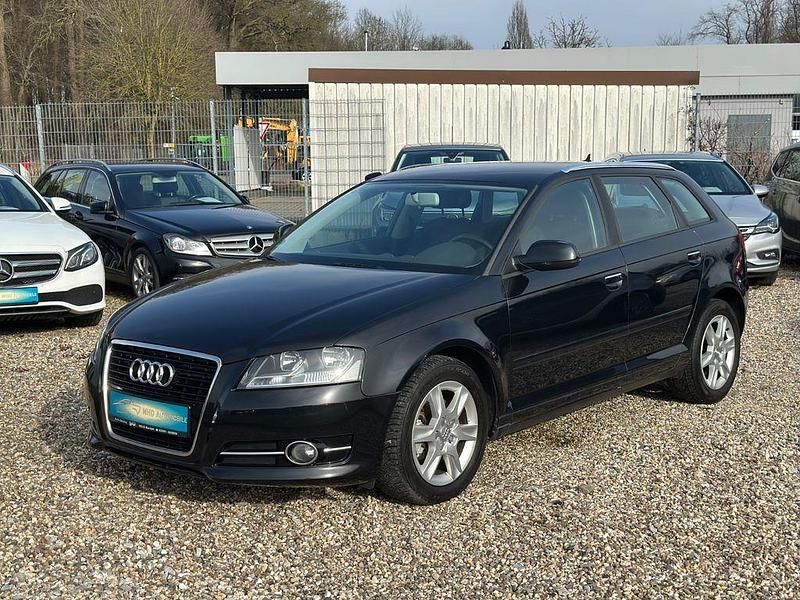 Gebraucht Audi A3 Attraction 125 PS (91 kW) 2012 Schwarz Kleinwagen