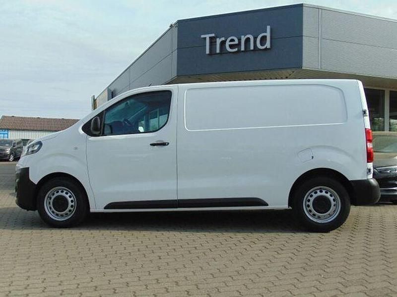 Gebraucht Opel Vivaro 102 PS (75 kW) 2022 Weiß Van / Kleinbus