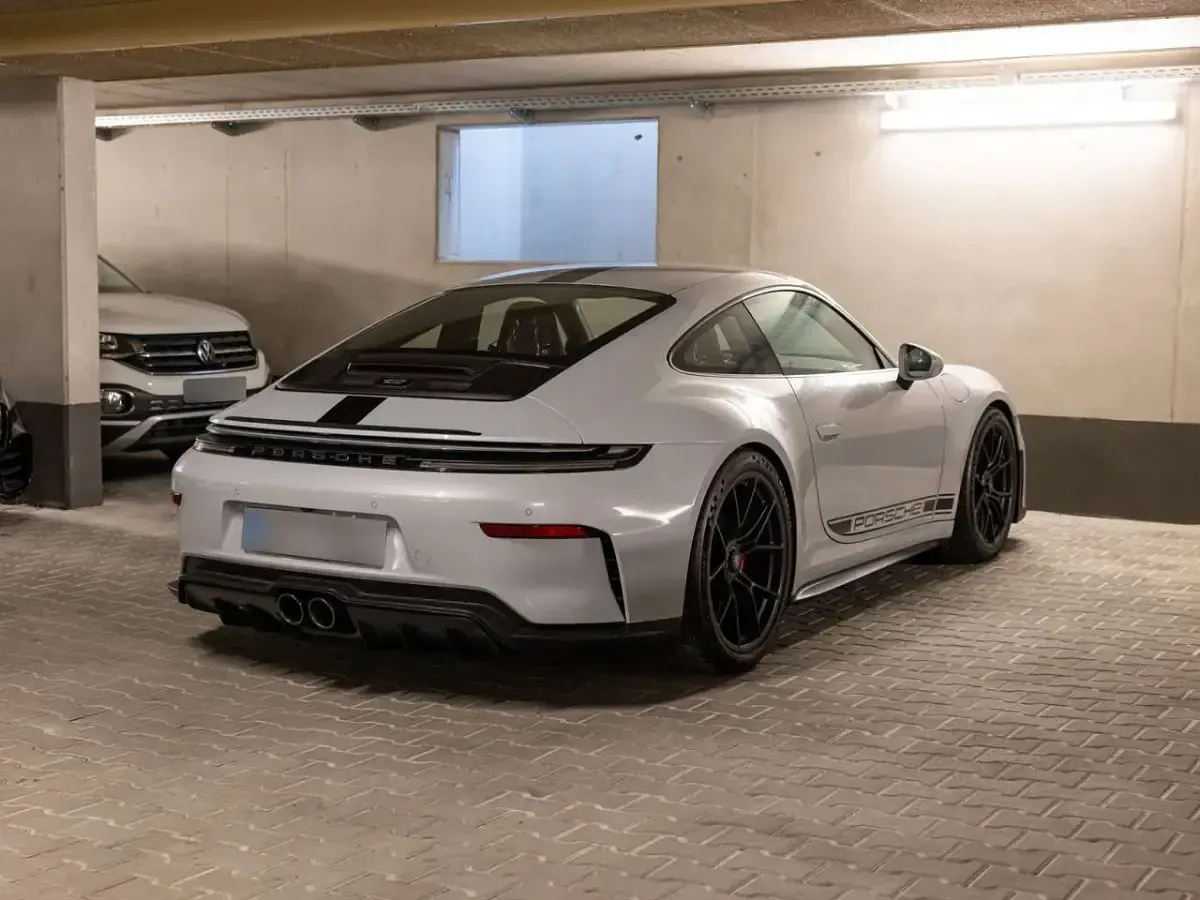 Neu Porsche 911 GT3 Chrono 510 PS (375 kW) 2025 Eisgraumetallic Coupé