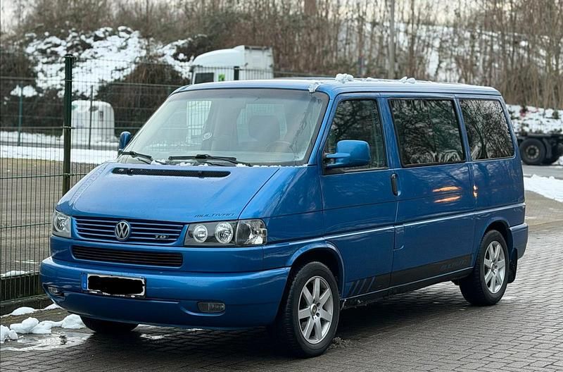 Blau Gebraucht 1999 VW Multivan Van | 3.999 € - Bild 1/4