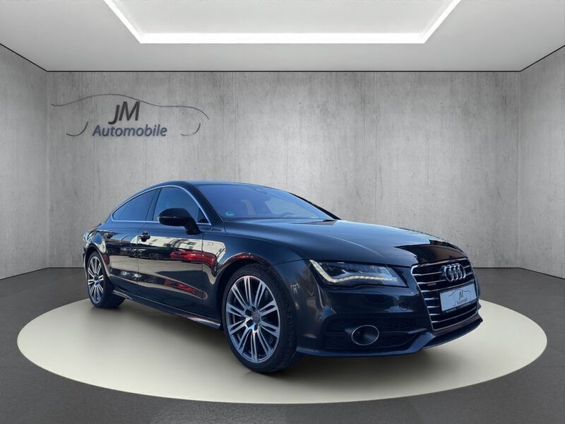 Phantomschwarz perleffekt Gebraucht 2012 Audi A7 S-Line Kleinwagen | 22.790 € (Fairer Preis) - Bild 1/4