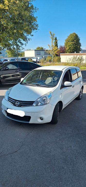 Gebraucht Nissan Note Acenta 88 PS (64 kW) 2011 Weiß Limousine