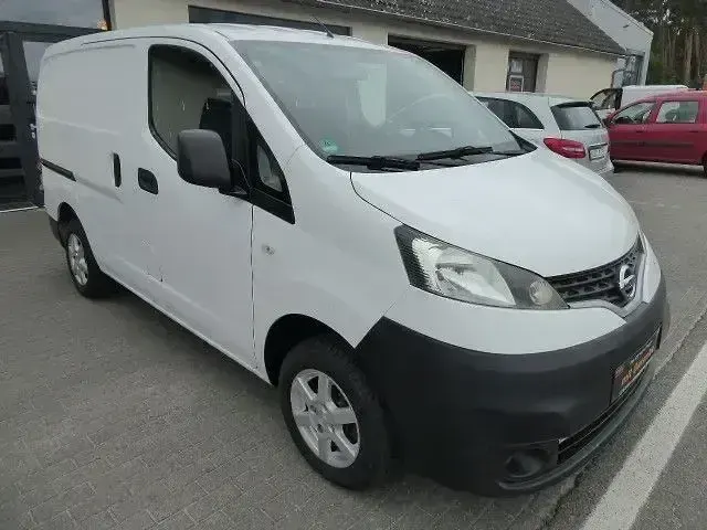 Gebraucht Nissan NV200 Premium Edition 86 PS (63 kW) 2011 Weiss Van / Kleinbus