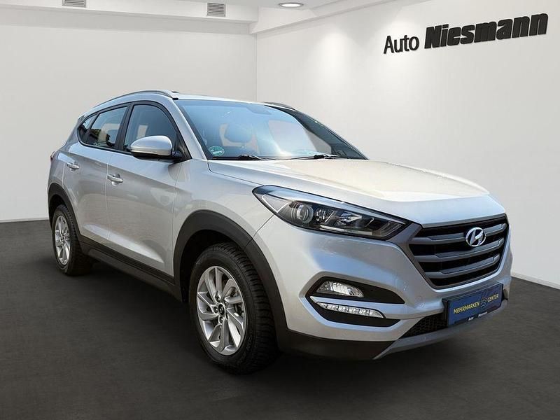 Gebraucht Hyundai Tucson Premium 177 PS (130 kW) 2016 Silber SUV
