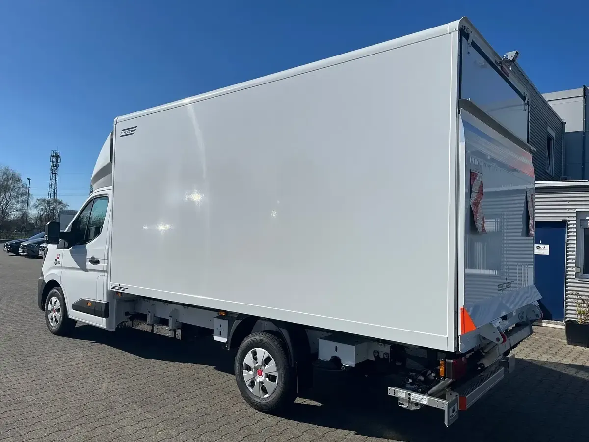 Neu Renault Master 170 PS (125 kW) 2026 Mineralweiss Van / Kleinbus