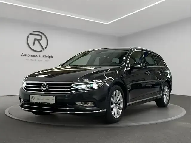 Gebraucht VW Passat Elegance 200 PS (147 kW) 2021 Mangangrau metallic (metallic) Kombi