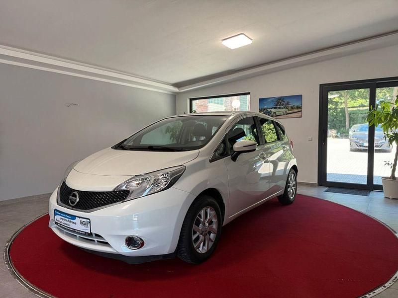 Weiß Gebraucht 2016 Nissan Note Acenta Van / Kleinbus | 7.890 € (Fairer Preis) - Bild 1/4