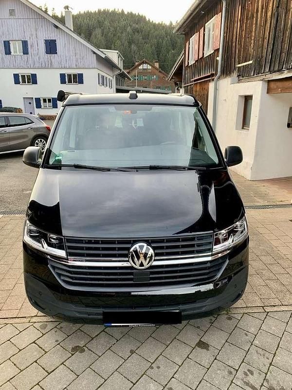 Schwarz Gebraucht 2022 VW California Beach Van | 59.999 € (Fairer Preis) - Bild 1/4
