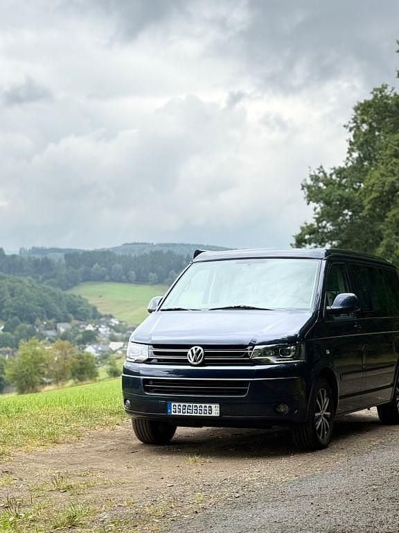 Gebraucht VW California Comfortline 179 PS (131 kW) 2012 Blau Van