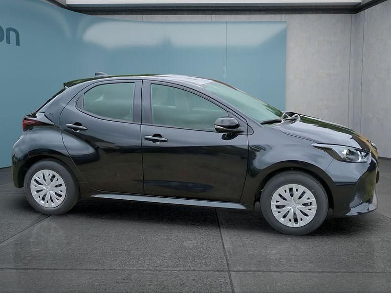 Neu Mazda 2 116 PS (85 kW) 2025 Schwarz Kleinwagen