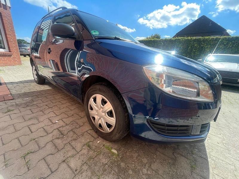 Gebraucht Skoda Roomster 69 PS (50 kW) 2011 Blau Van / Kleinbus