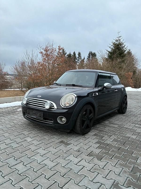 Gebraucht Mini ONE Pepper 95 PS (69 kW) 2009 Schwarz Kleinwagen