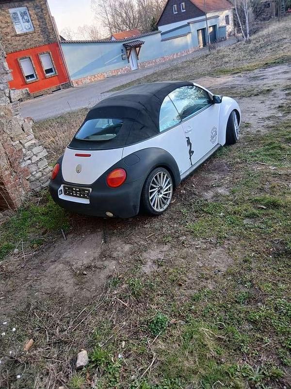 Gebraucht VW New Beetle Cabriolet 116 PS (85 kW) 2003 Weiß Cabrio