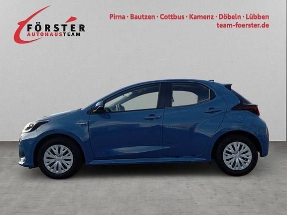 Gebraucht Toyota Yaris Hybrid Basis 116 PS (85 kW) 2020 Urban blue Limousine