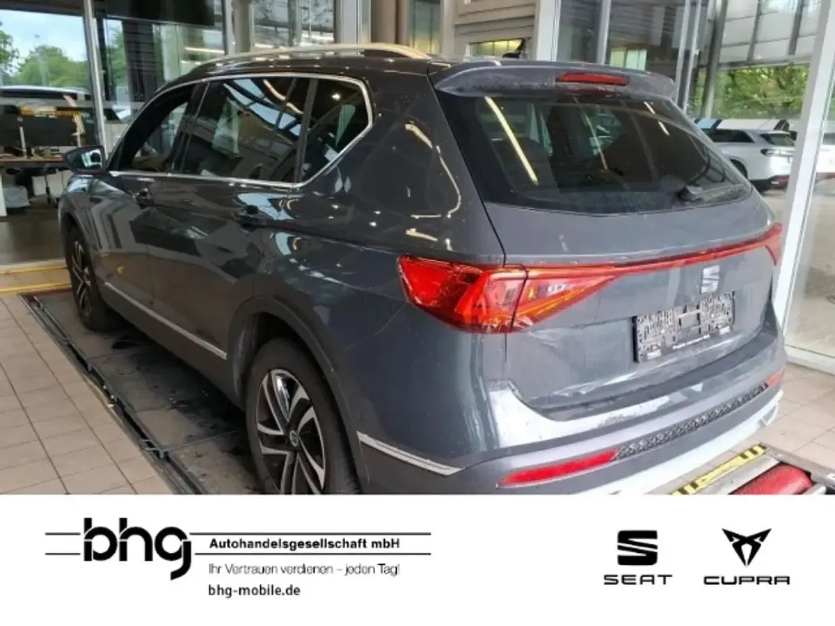 Gebraucht Seat Tarraco 245 PS (180 kW) 2022 Urano grau SUV