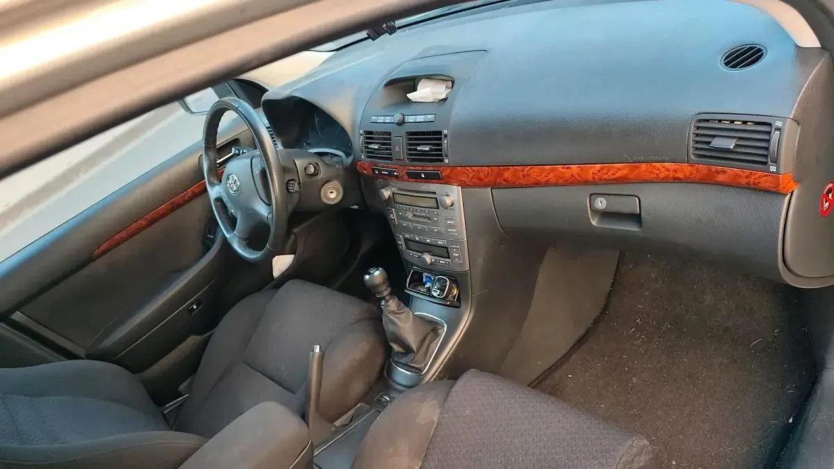 Gebraucht Toyota Avensis 177 PS (130 kW) 2006 Grün Limousine