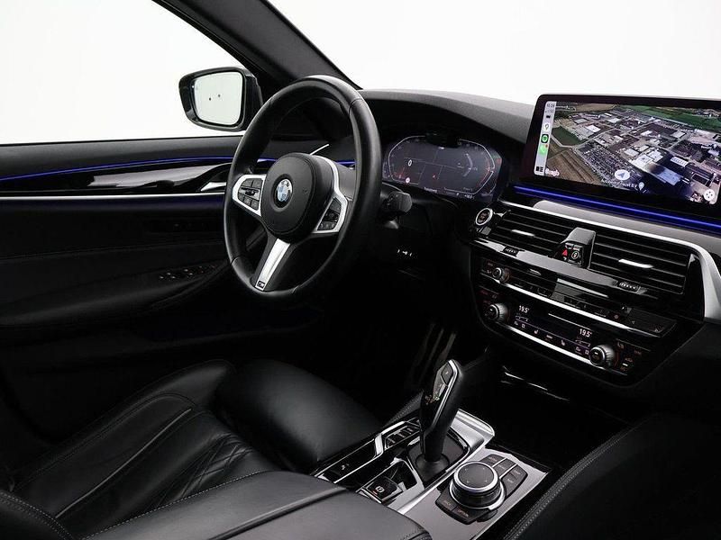 Gebraucht BMW 333 M Sport 333 PS (244 kW) 2022 Grau Limousine