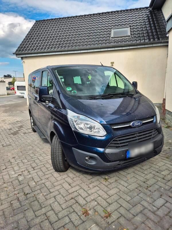 Blau Gebraucht 2013 Ford Tourneo Custom Van / Kleinbus | 18.000 € - Bild 1/4