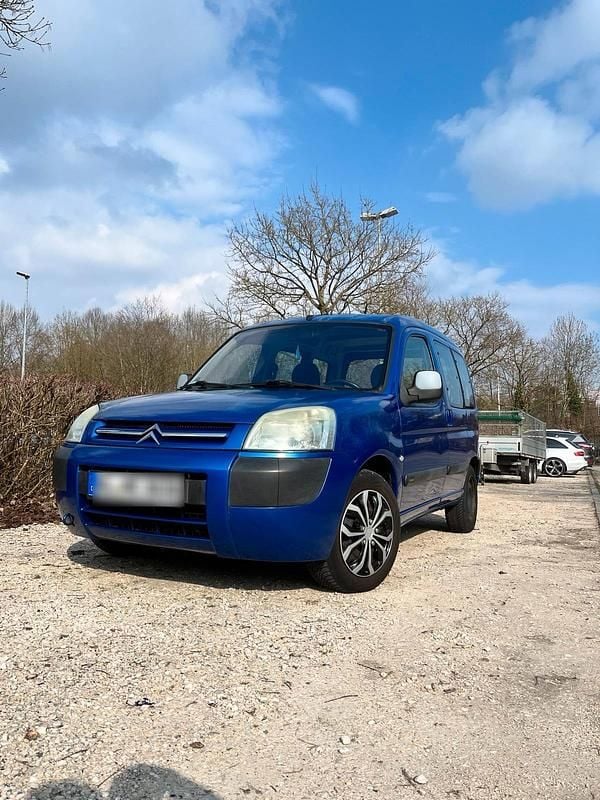 Gebraucht Citroën Berlingo 75 PS (55 kW) 2004 Blau Van / Kleinbus