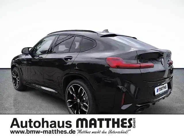 Gebraucht BMW X4 M Sport 360 PS (264 kW) 2023 Schwarz SUV