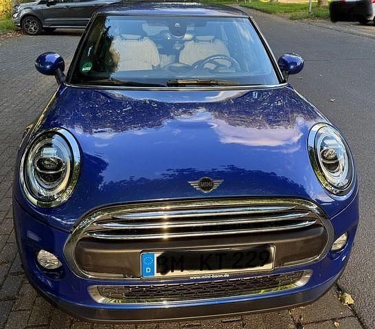 Blau Gebraucht 2018 Mini ONE Kleinwagen | 14.600 € (Fairer Preis) - Bild 1/4