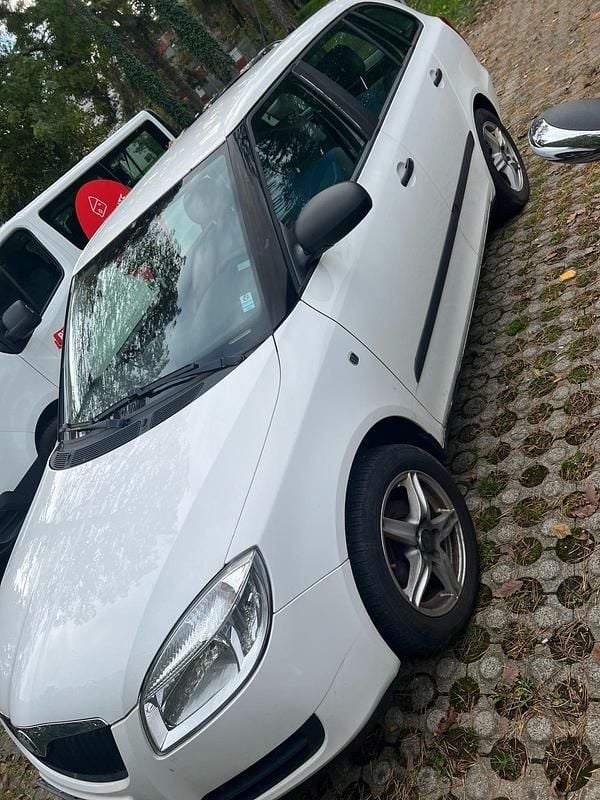 Gebraucht Skoda Fabia 60 PS (44 kW) 2009 Weiß Kombi