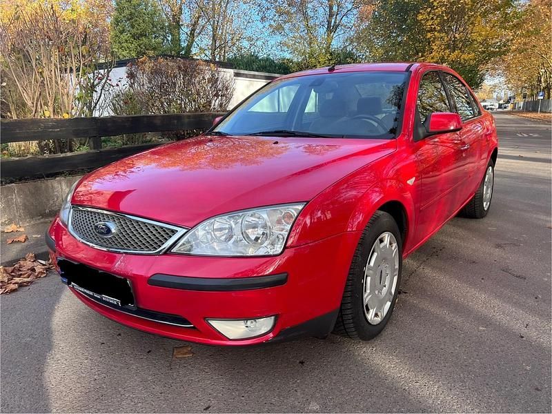 Gebraucht Ford Mondeo 125 PS (91 kW) 2004 Rot Limousine