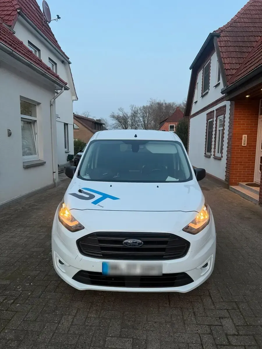 Używany Ford Transit Connect 120 KM (88 kW) 2020 Biały Minivan