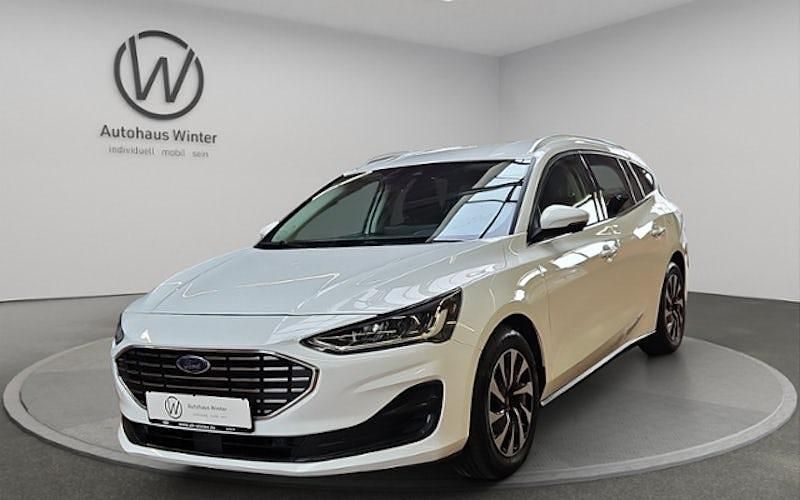 Gebraucht Ford Focus Titanium 120 PS (88 kW) 2022 Weiß Kombi