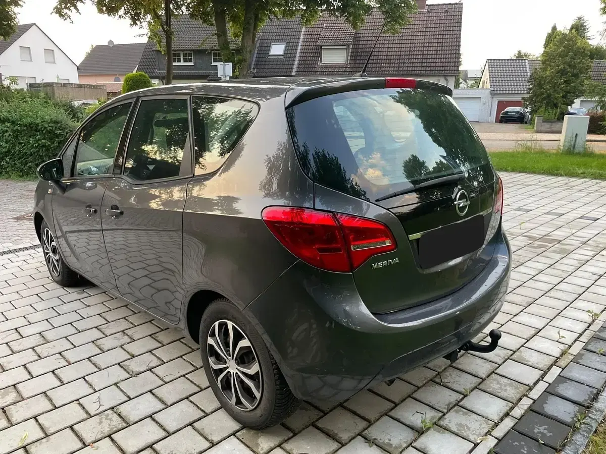 Gebraucht Opel Meriva 120 PS (88 kW) 2011 Grau Van / Kleinbus