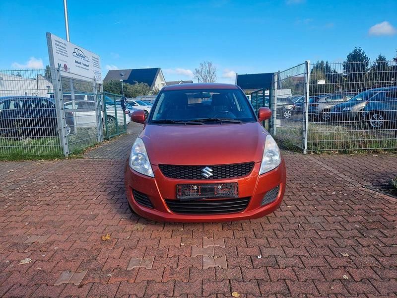 Gebraucht Suzuki Swift Club 94 PS (69 kW) 2012 Kleinwagen
