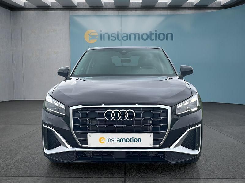 Neu Audi Q2 S-Line 150 PS (110 kW) 2025 Schwarz SUV