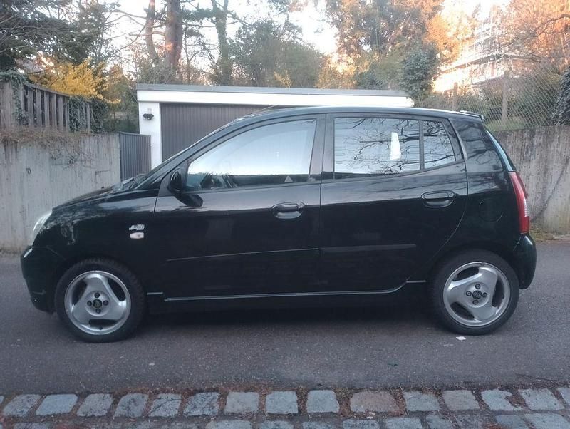 Gebraucht Kia Picanto 65 PS (47 kW) 2004 Schwarz Kleinwagen