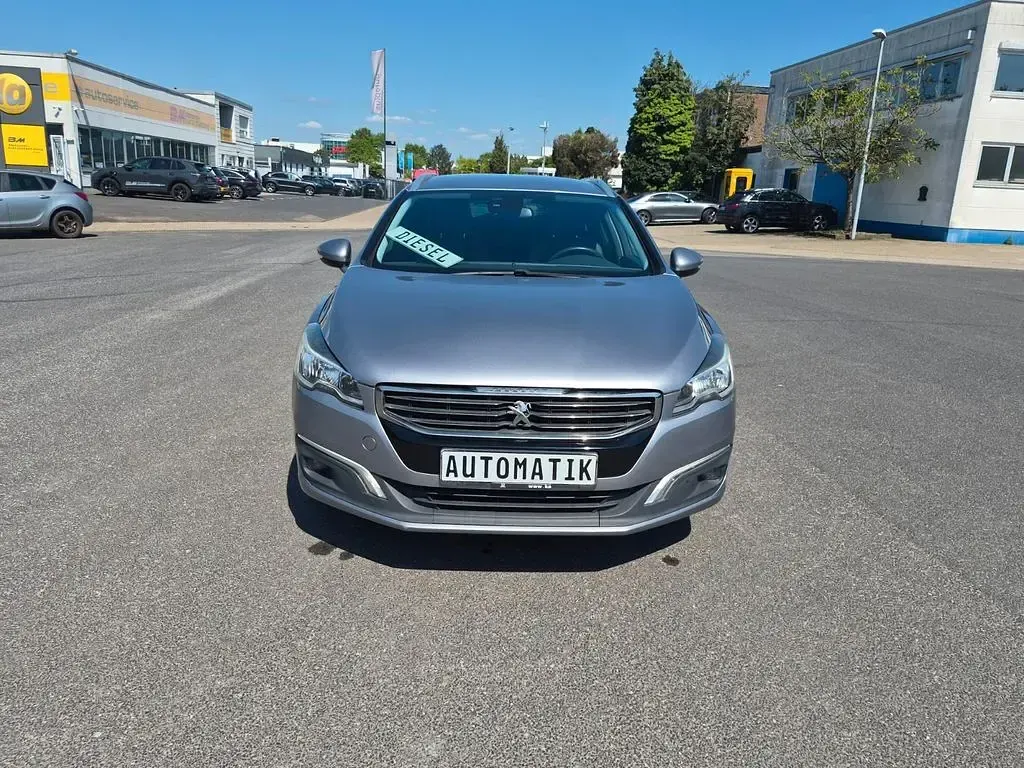 Gebraucht Peugeot 508 SW Allure 179 PS (131 kW) 2017 Grau Kombi