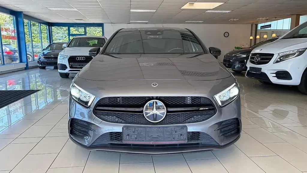 Gebraucht Mercedes A35 AMG AMG 306 PS (225 kW) 2021 Grau Limousine