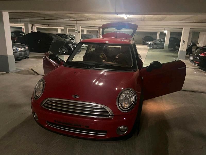 Gebraucht Mini Cooper 75 PS (55 kW) 2009 Rot Kleinwagen
