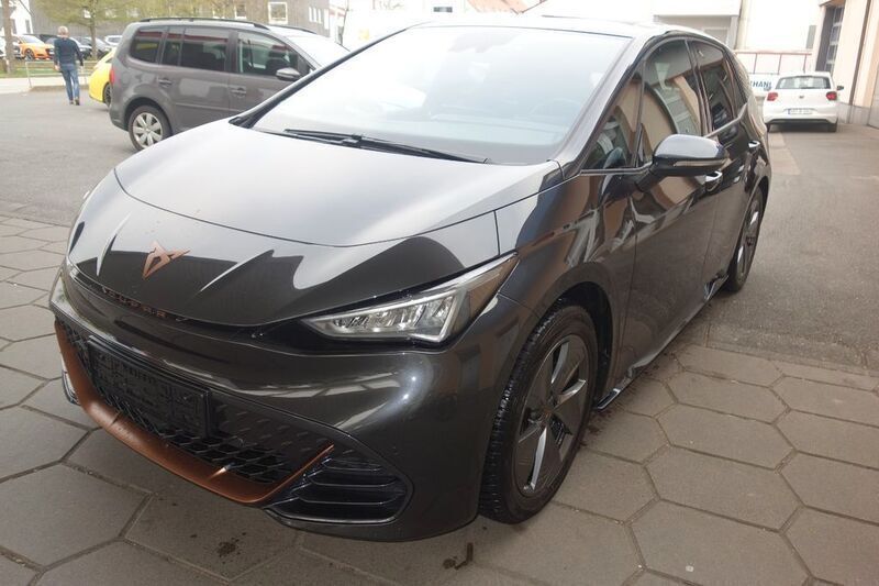 Quasargrau Gebraucht 2022 Cupra Born Kleinwagen | 24.900 € (Fairer Preis) - Bild 1/4