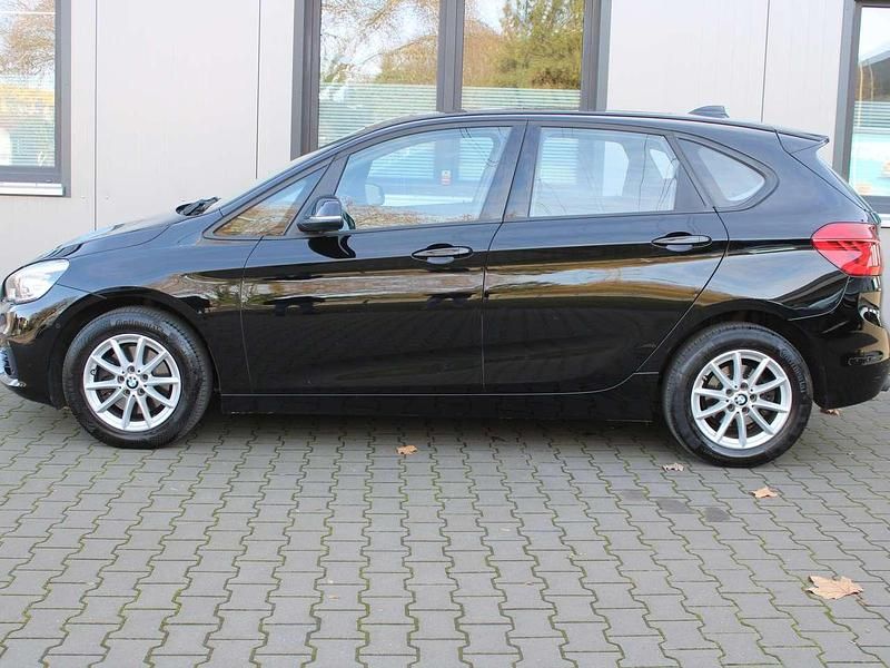 Gebraucht BMW 218 Sport Line 136 PS (100 kW) 2015 Schwarz ii Van / Kleinbus