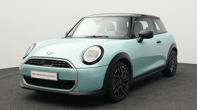Gebraucht Mini Cooper Favoured 114 kW (156 PS) 2025 Kleinwagen